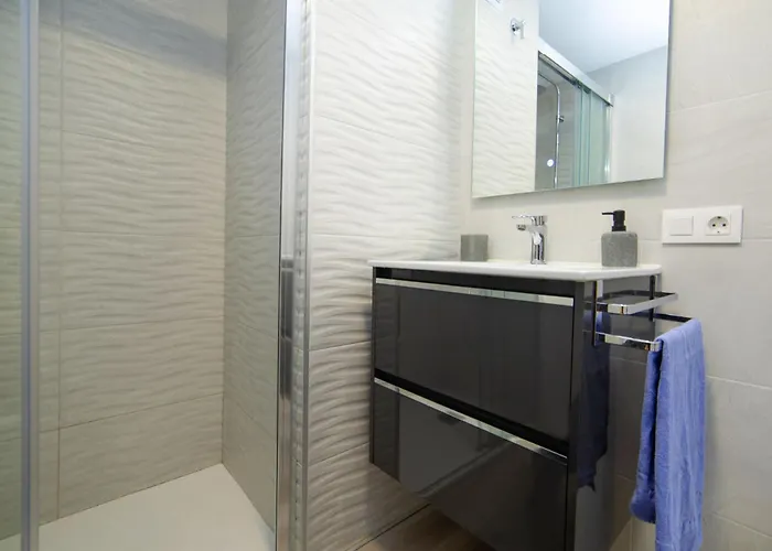 Voramar-10 By Interhome